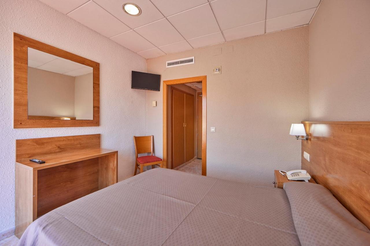 Double or Twin Room Pool View