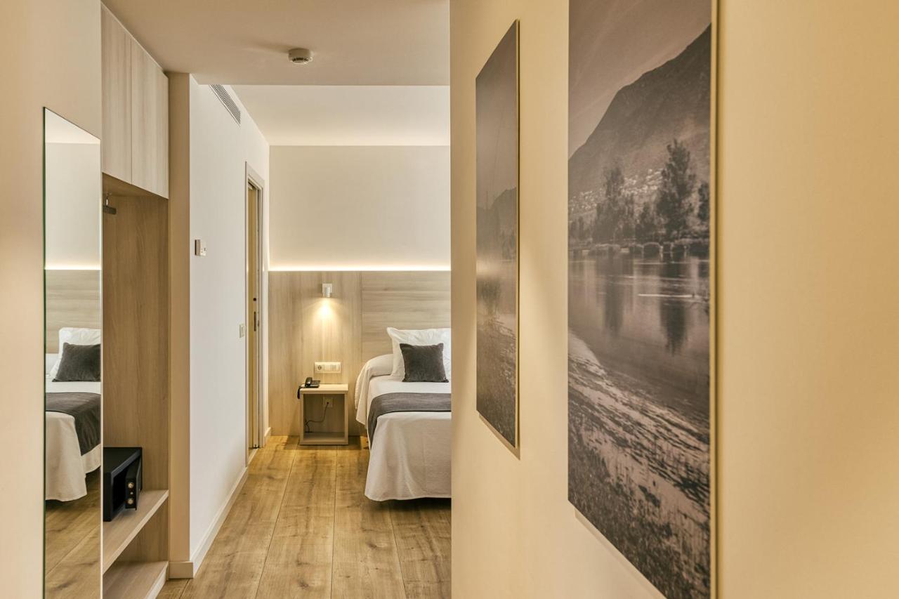 Superior Double or Twin Room,1558297600:JPEG