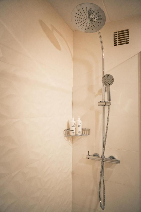 Triple Room with Pool View,1563271480:JPEG