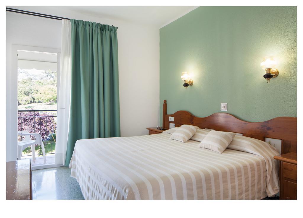 Double or Twin Room,405077175:JPEG