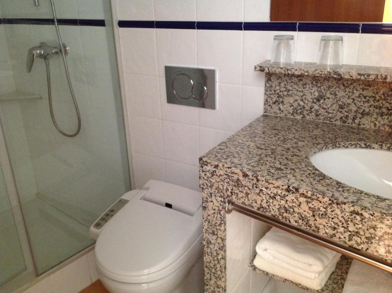 Single Room,775508530:JPEG