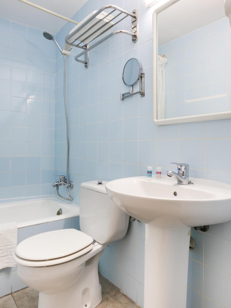 Standard Triple Room,799665825:JPEG