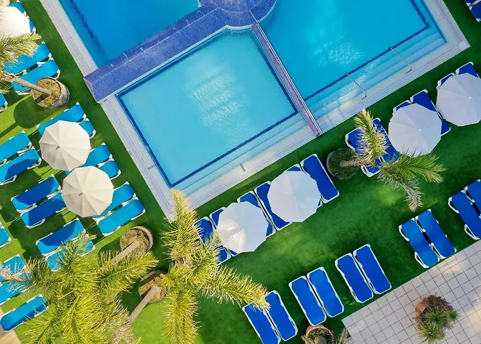 Luxe Hotels in Castell-Platja d'Aro vlakbij Playa Cala del Forn