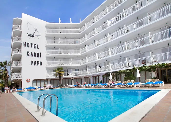 Luxury Hotels in Lloret de Mar near Water World Lloret