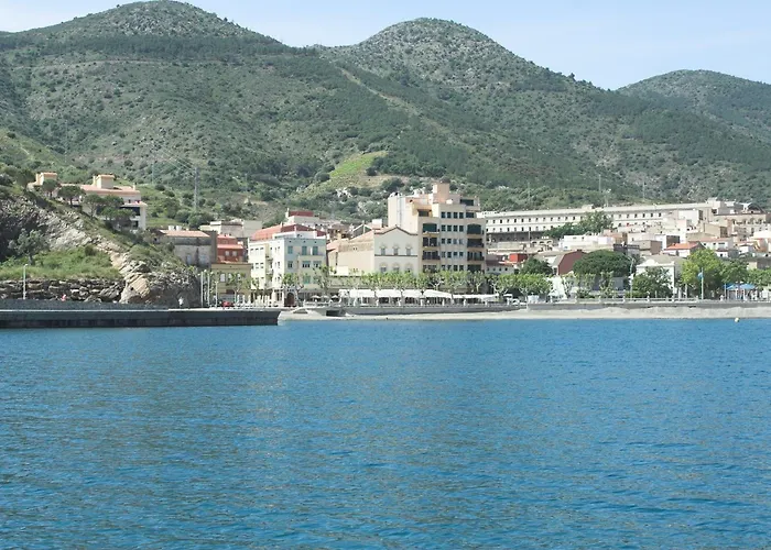 Hostal Juventus Portbou