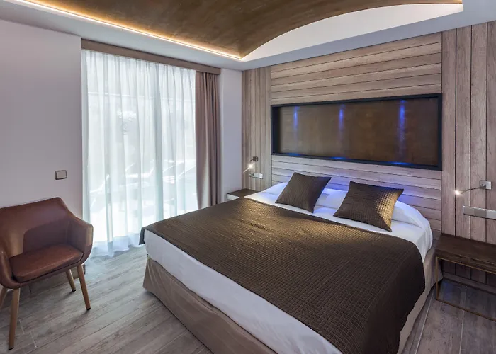 Hotel Ght Neptuno-Tossa & Venus Spa Tossa de Mar