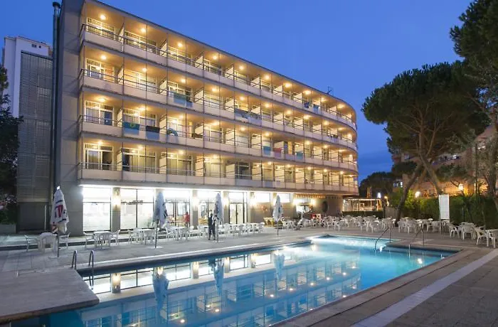 Hotels mit Schwimmbad in Castell-Platja d’Aro
