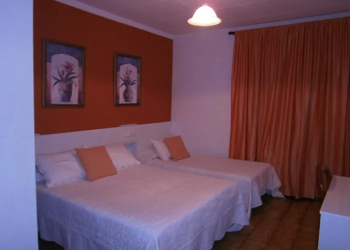 Pension in Figueres (Girona)