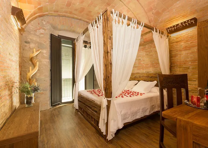 Luxe Hotels in Gerona vlakbij Iglesia de Sant Feliu
