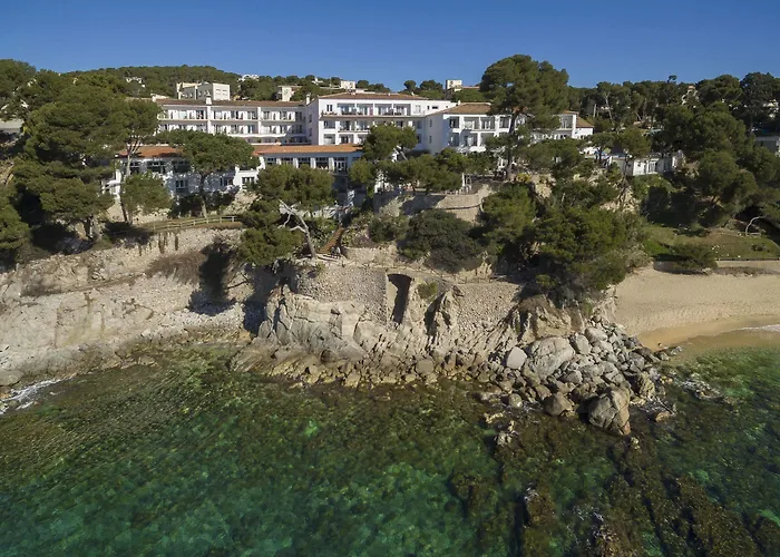 Luxushotel in Castell-Platja d’Aro nahe Playa Cala Rovira