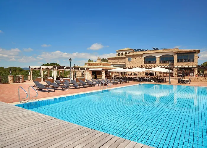 Hoteles de Lujo en Platja d'Aro (Playa de Aro) cerca de Mediterranean Sea