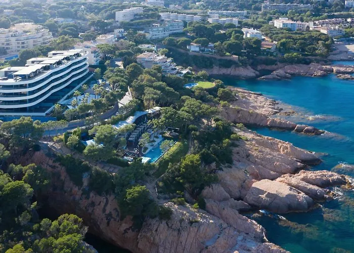 6 meilleurs Hôtels Spa à Sant Feliu de Guíxols pour une Escapade Relaxante