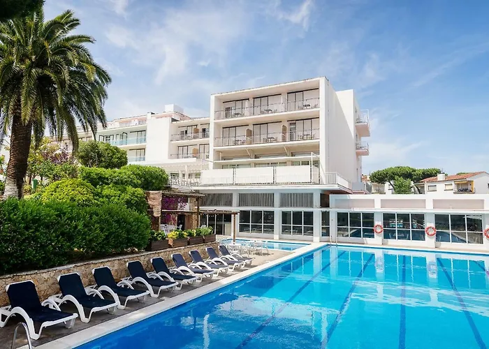 Hotels mit Schwimmbad in Calella De Palafrugell